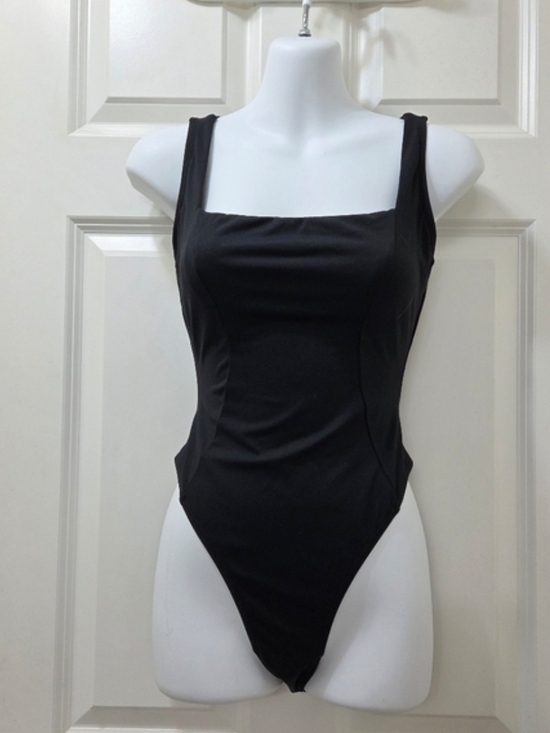 TR3 Other - Very Flattering - Sculpting Black Square-Neck One-Piece Cheeky Swimsuit